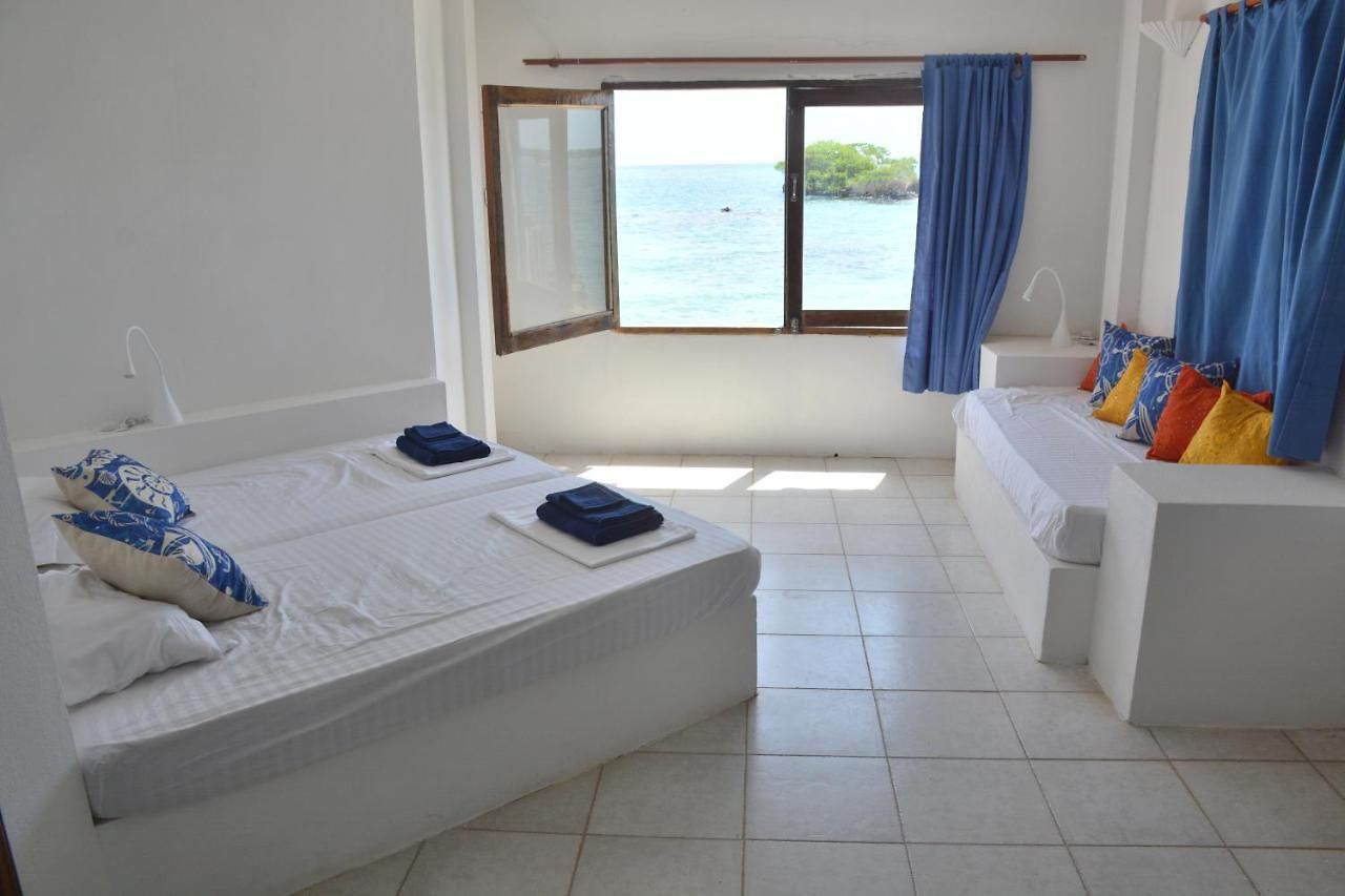 Bed & Breakfast Casa Eden - Oceanario Islas Del Rosario Cartagena