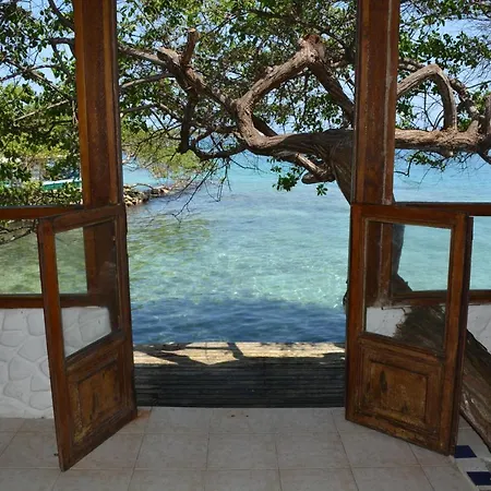 Bed & Breakfast Casa Eden - Oceanario Islas Del Rosario